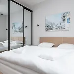 Rentplanet - Jagiellonska 公寓